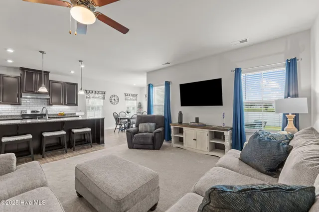 $480,000 | 324 Sunny Lake Road, Moyock, NC 27958