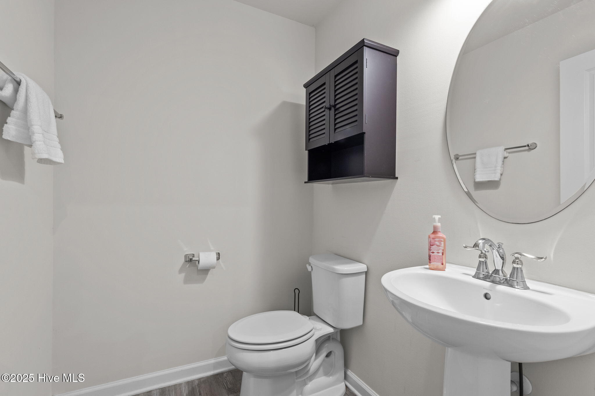 324 Sunny Lake Road Moyock, NC 27958 - Photo 9 of 37 37-web-or-mls-_Y9A9472