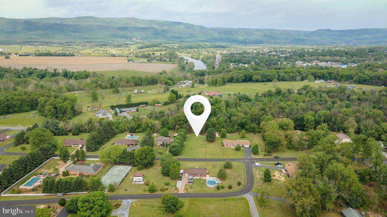 Tbd Verbena Road Shenandoah, VA 22849 - Photo 4 of 4 a view of a city