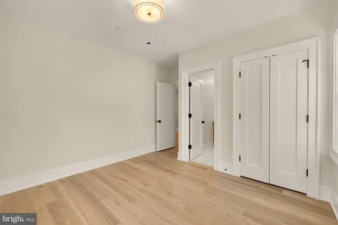 $2,595,000 | 10105 Summit Avenue, Kensington, MD 20895