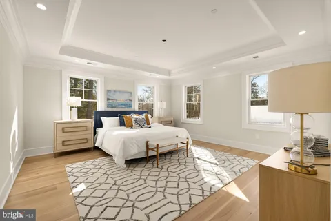 $2,595,000 | 10105 Summit Avenue, Kensington, MD 20895