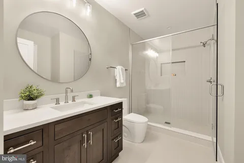 $2,595,000 | 10105 Summit Avenue, Kensington, MD 20895