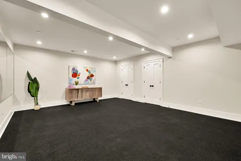 $2,595,000 | 10105 Summit Avenue, Kensington, MD 20895