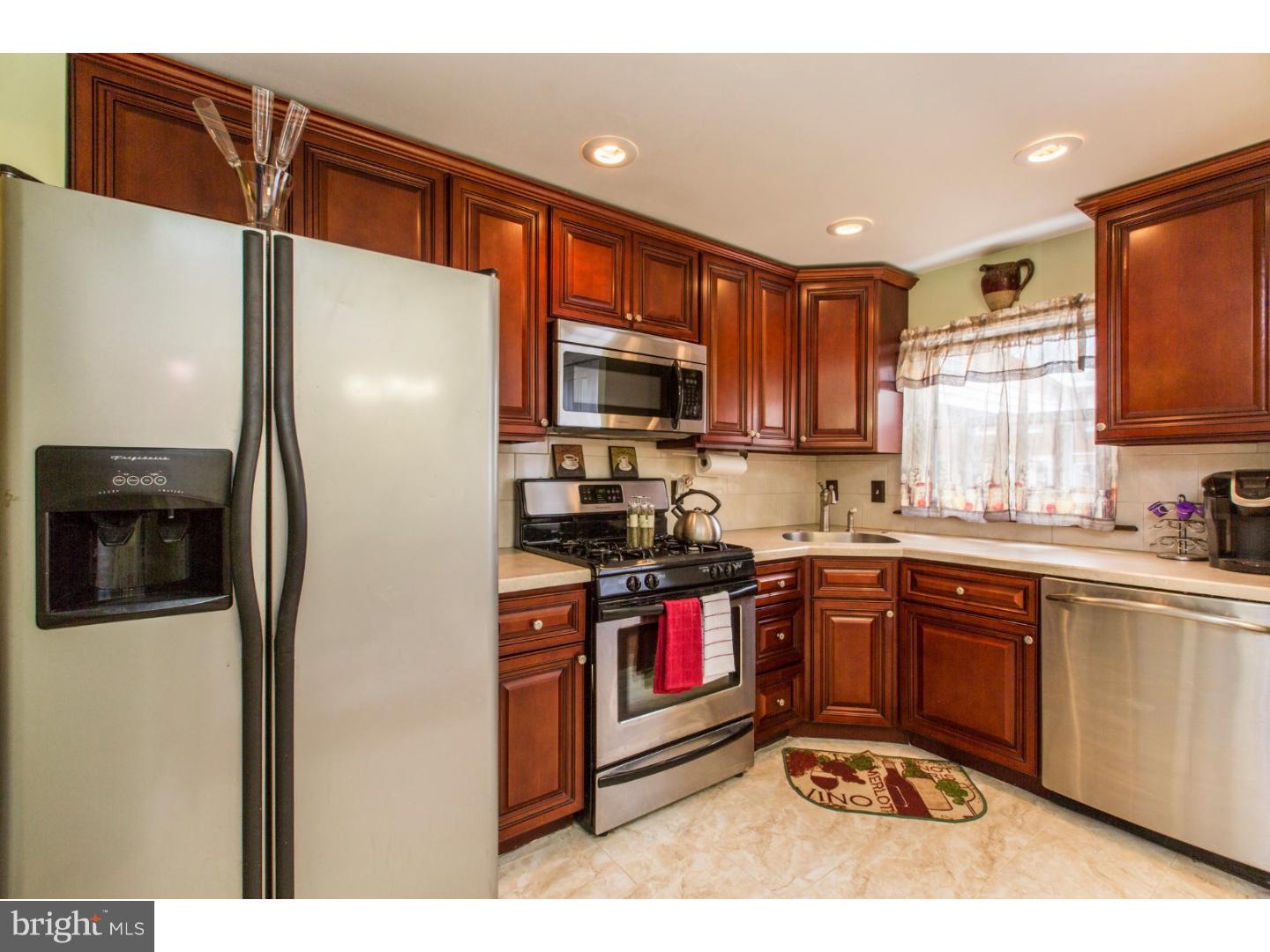 3306 Decatur Street Philadelphia, PA 19136 - Photo 12 of 21 Kitchen