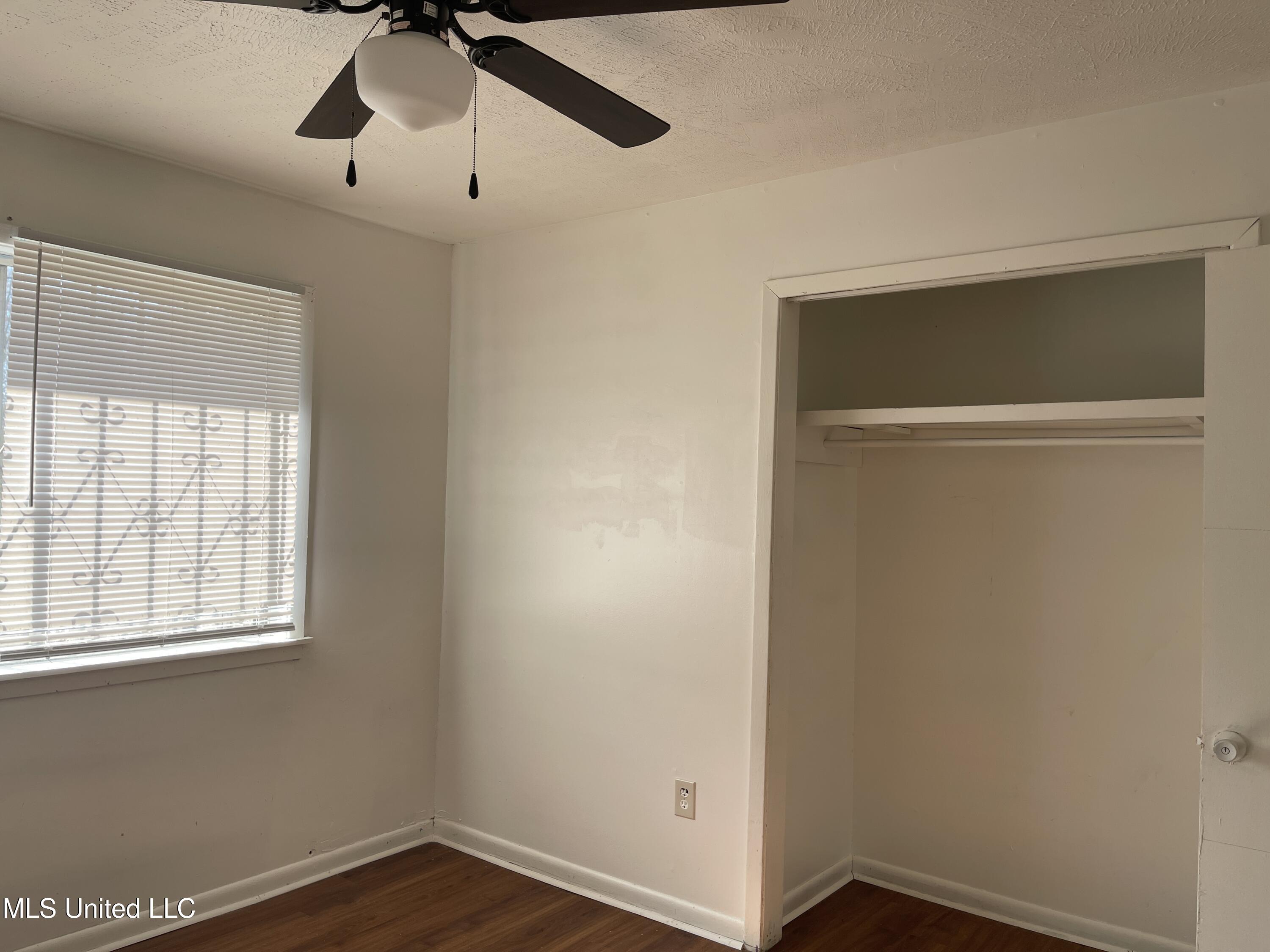 1148 Marble Street Jackson, MS 39212 - Photo 11 of 17 IMG_2414