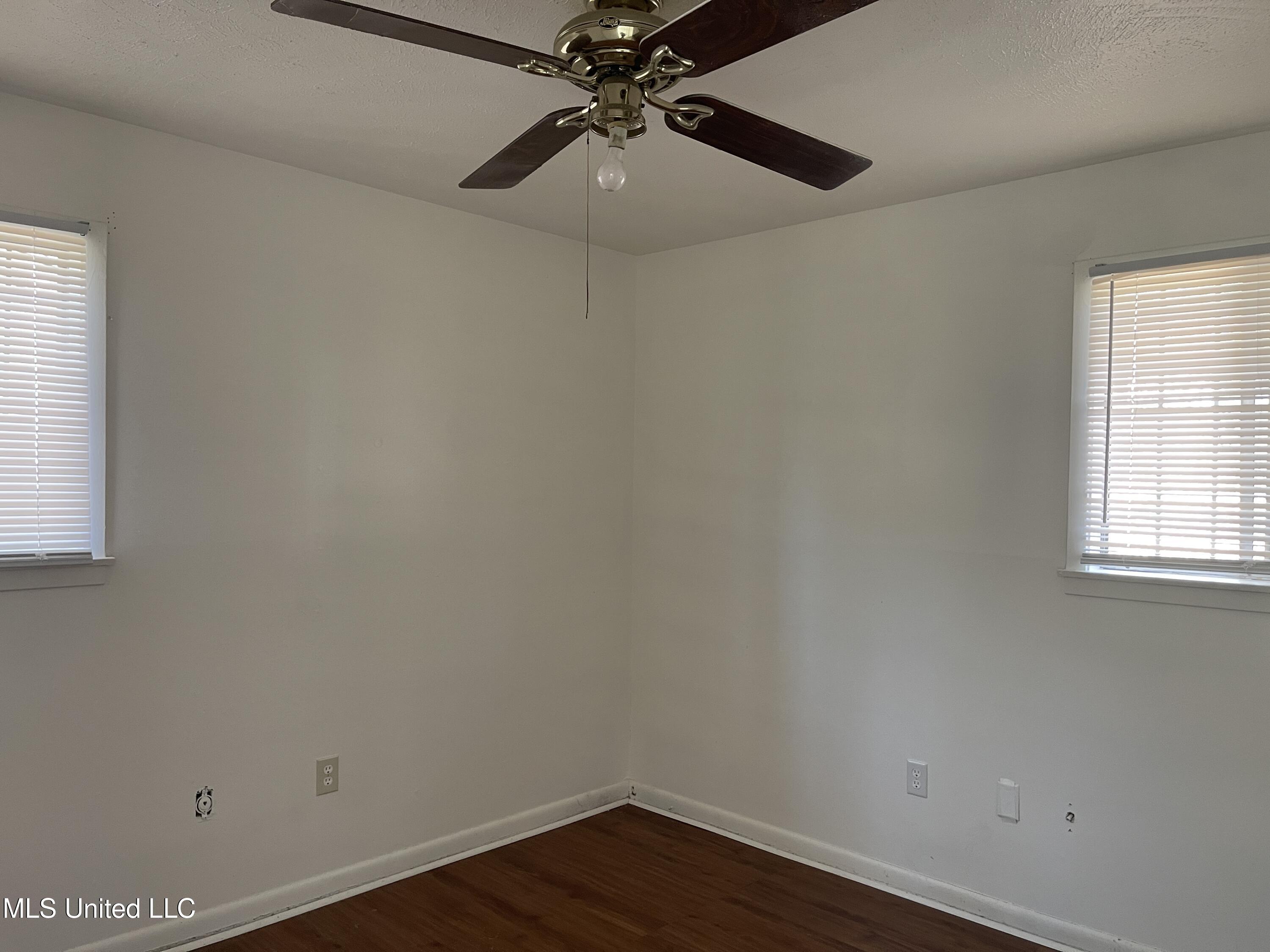 1148 Marble Street Jackson, MS 39212 - Photo 15 of 17 IMG_2420