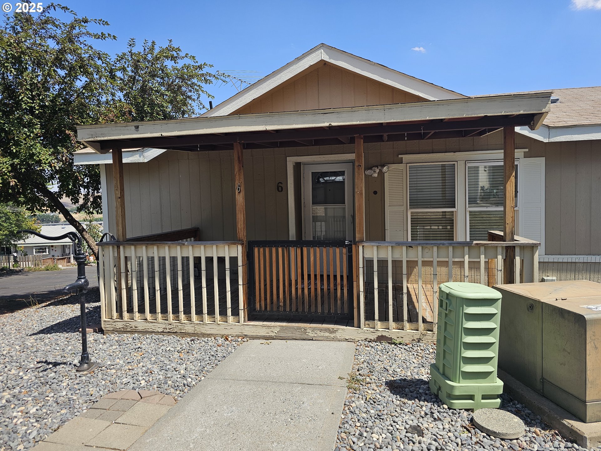 2600 Southwest Goodwin Avenue, Unit 6 Pendleton, OR 97801 - Photo 3 of 45