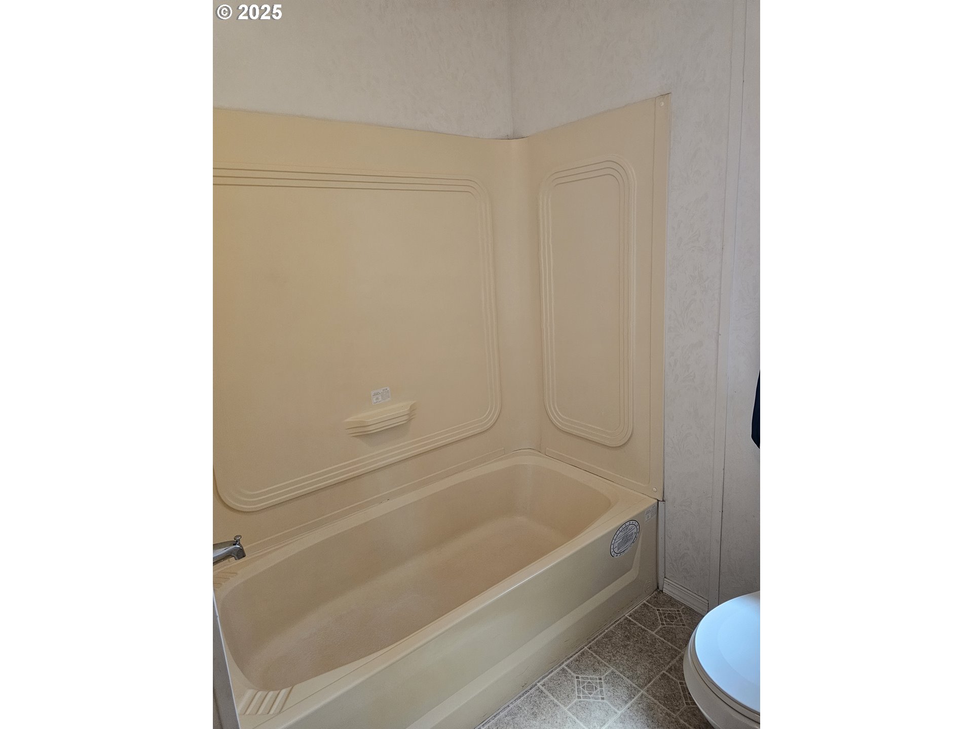 2600 Southwest Goodwin Avenue, Unit 6 Pendleton, OR 97801 - Photo 34 of 45