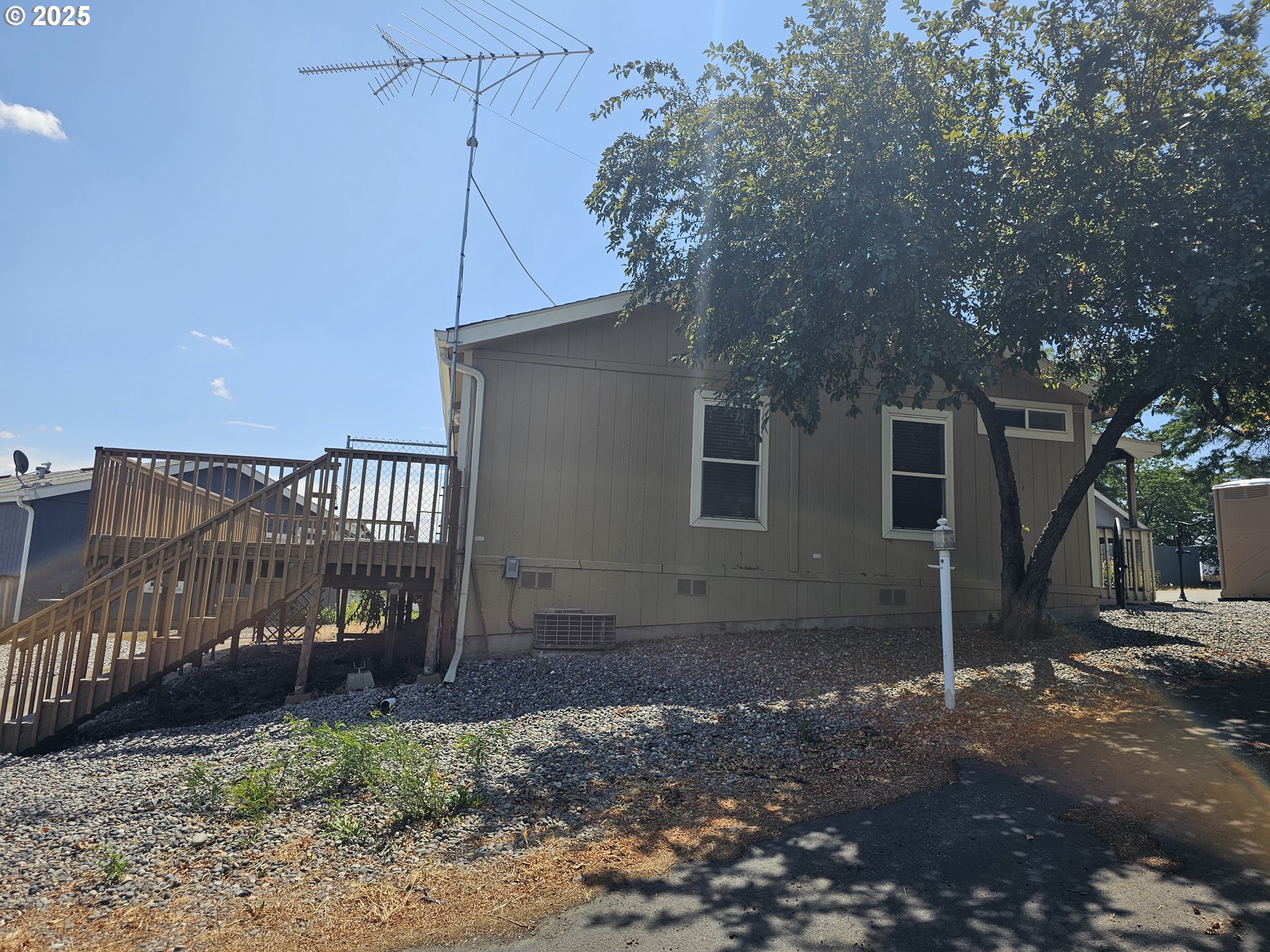2600 Southwest Goodwin Avenue, Unit 6 Pendleton, OR 97801 - Photo 7 of 45