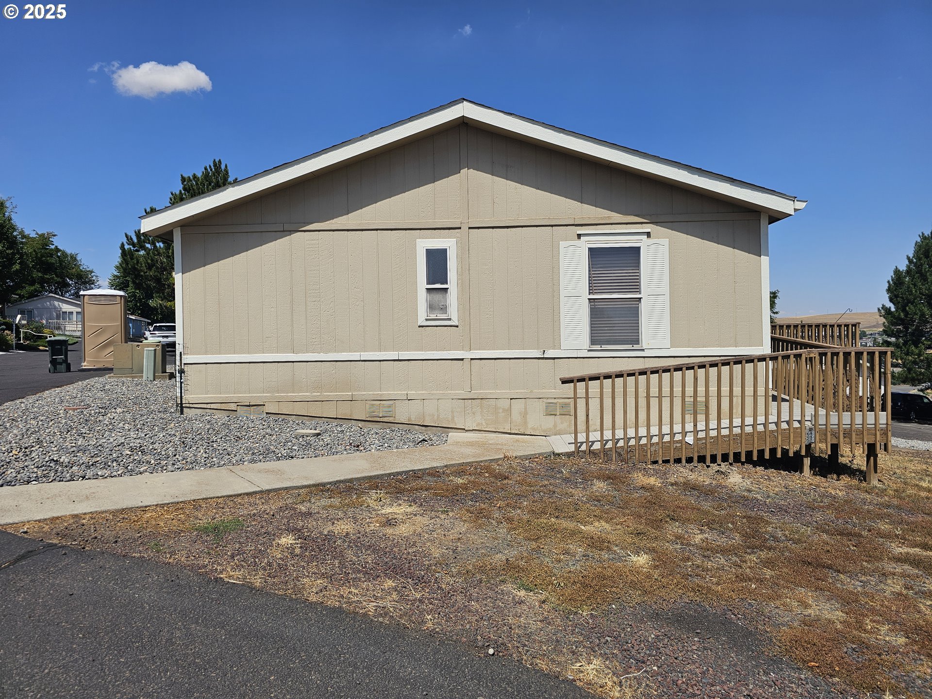 2600 Southwest Goodwin Avenue, Unit 6 Pendleton, OR 97801 - Photo 8 of 45