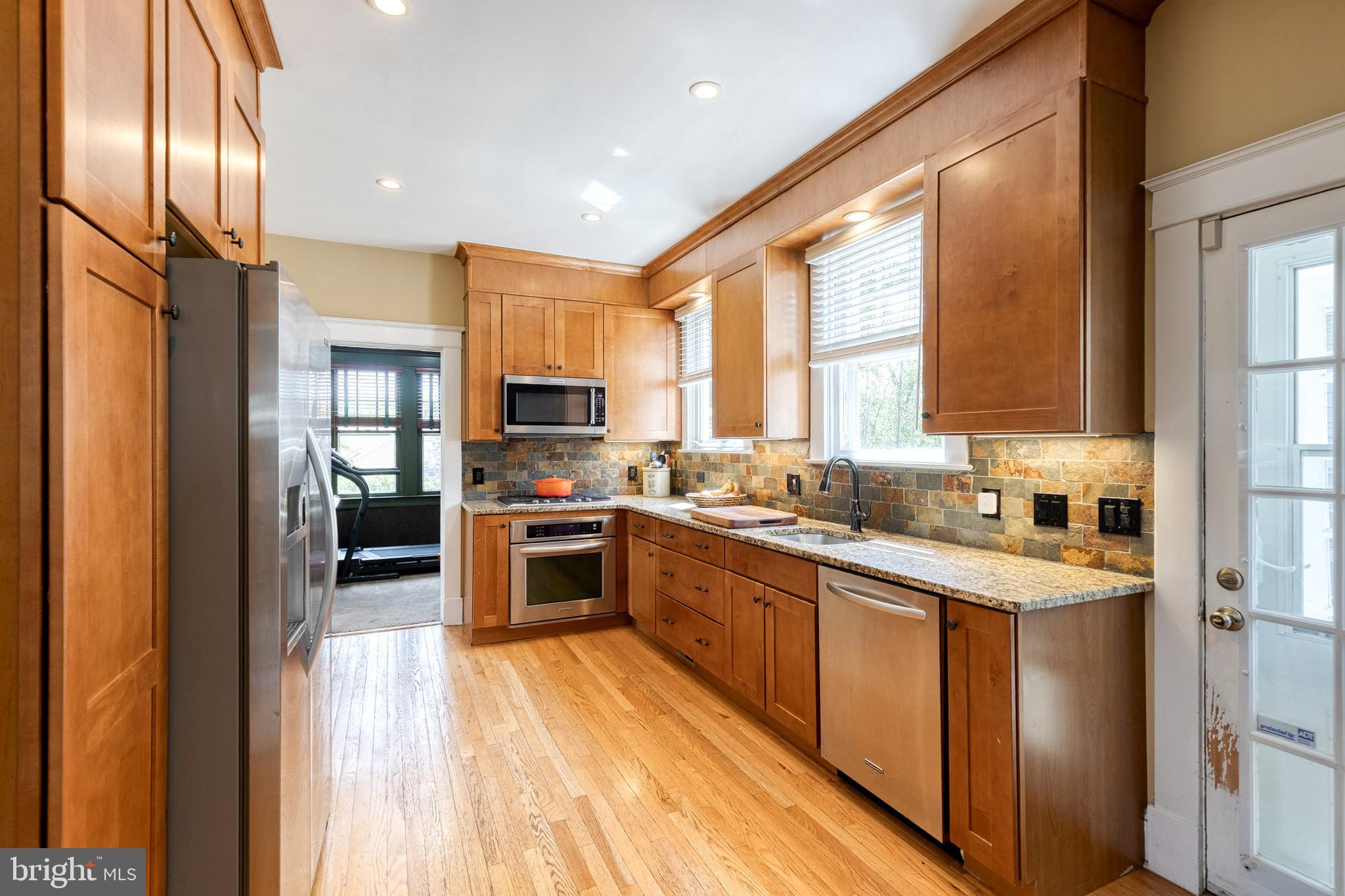 6004 Falls Road Baltimore, MD 21209 - Photo 22 of 46