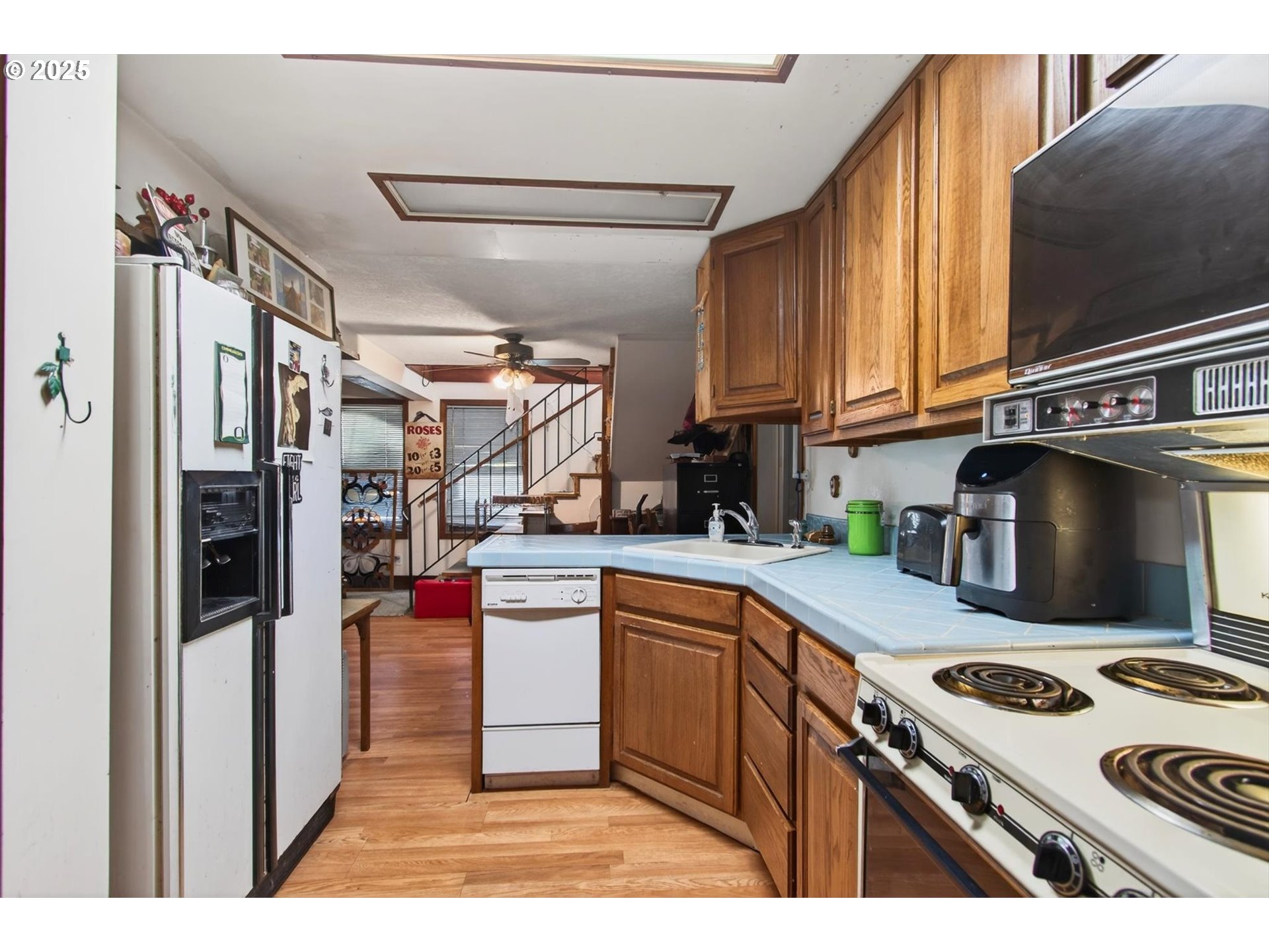 50316 Columbia River Highway Scappoose, OR 97056 - Photo 7 of 45 Kitchen