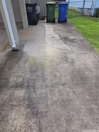 $1,800 | 98-383 Pono Street, Unit B, Aiea, HI 96701