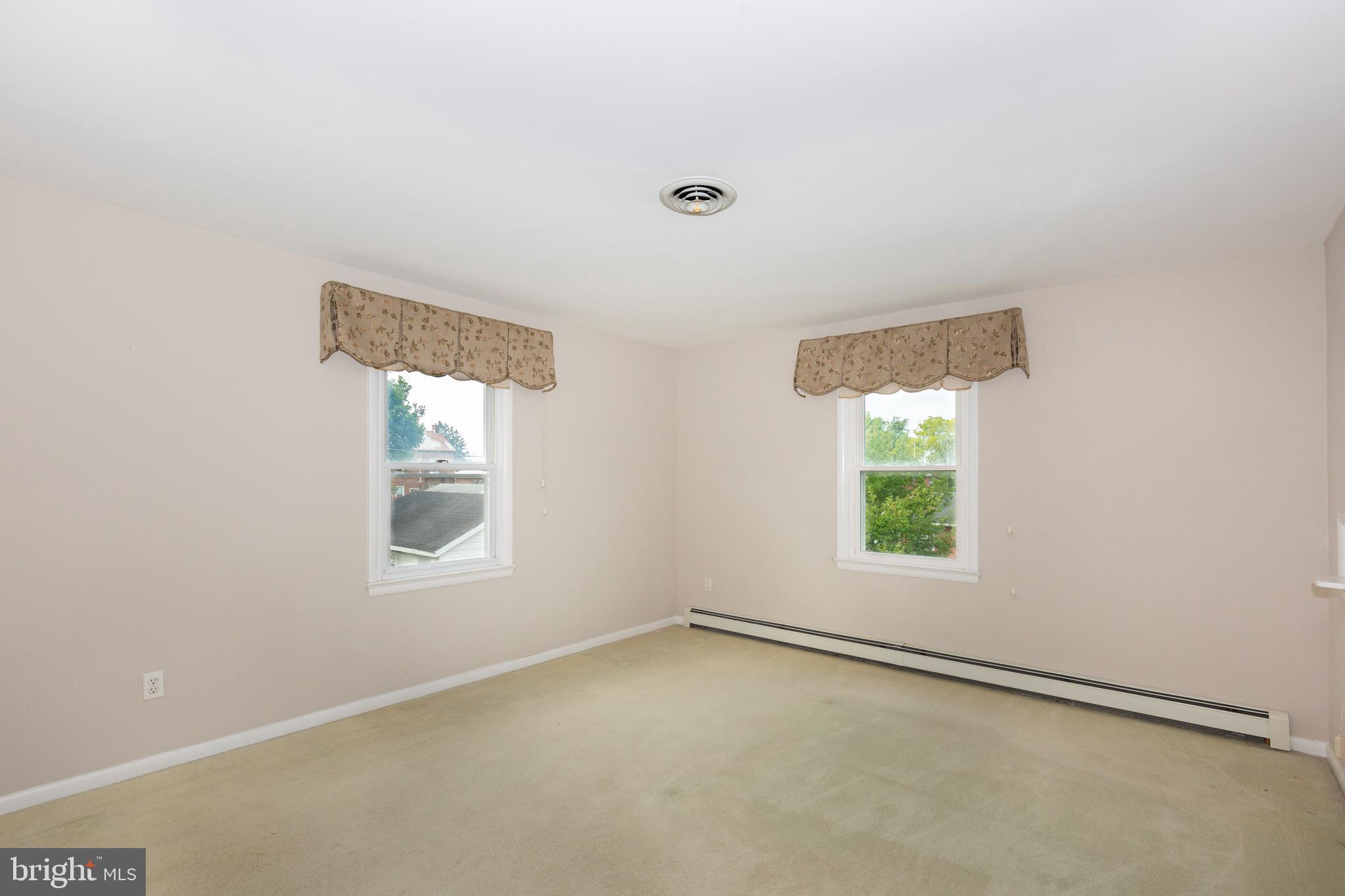 101 Blue Ridge Avenue New Windsor, MD 21776 - Photo 11 of 38