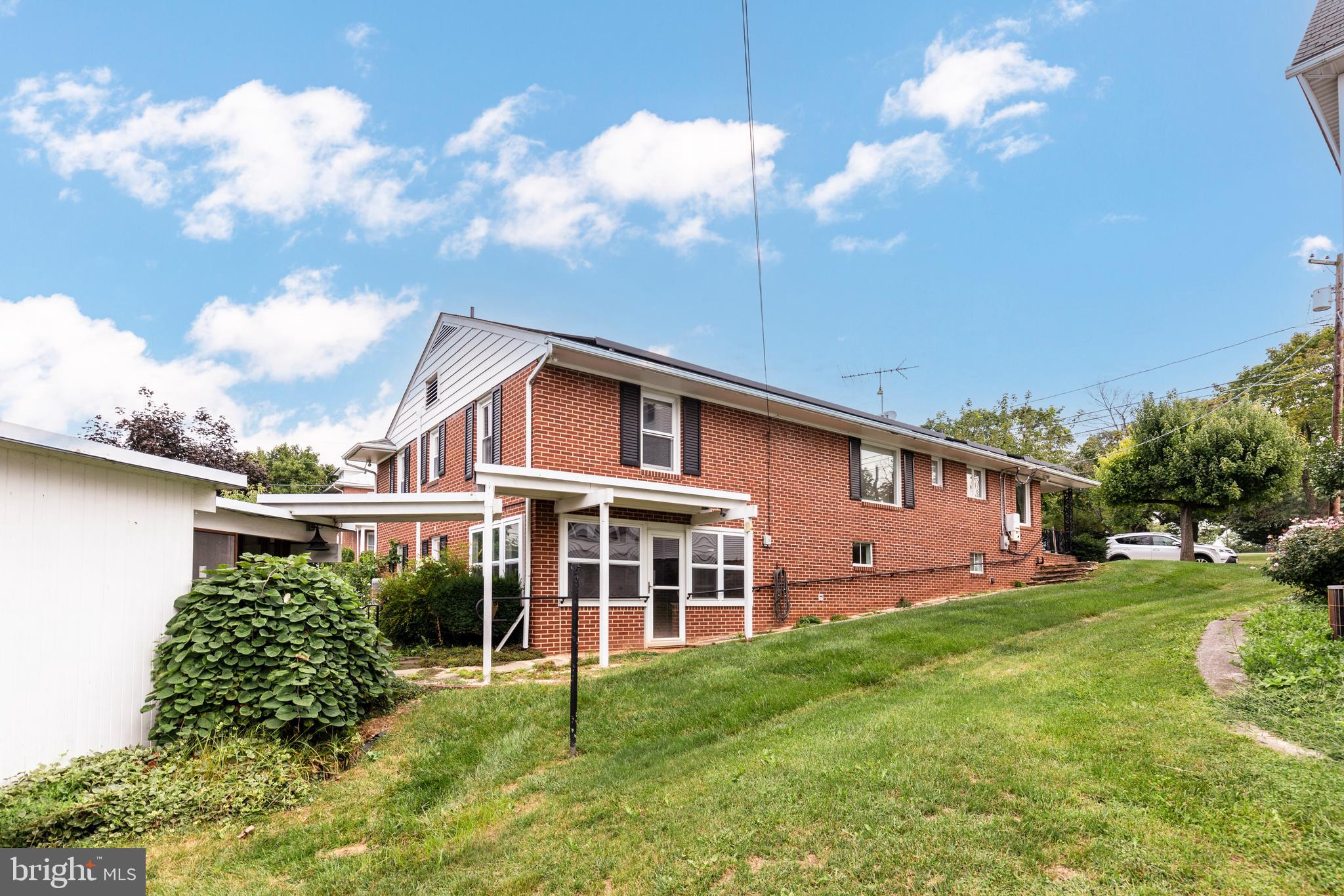 101 Blue Ridge Avenue New Windsor, MD 21776 - Photo 31 of 38 Rear entry to lower level.