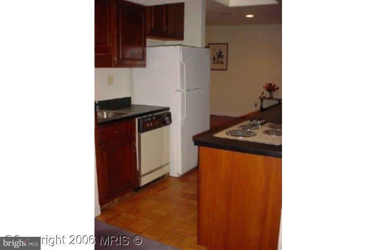 8716 Seven Locks Road Bethesda, MD 20817 - Photo 18 of 20 In-Law Suite