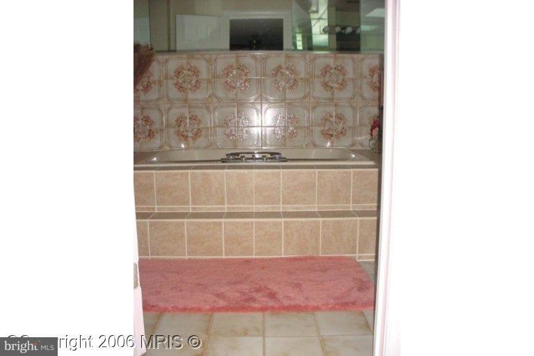 8716 Seven Locks Road Bethesda, MD 20817 - Photo 9 of 20 Master Bath