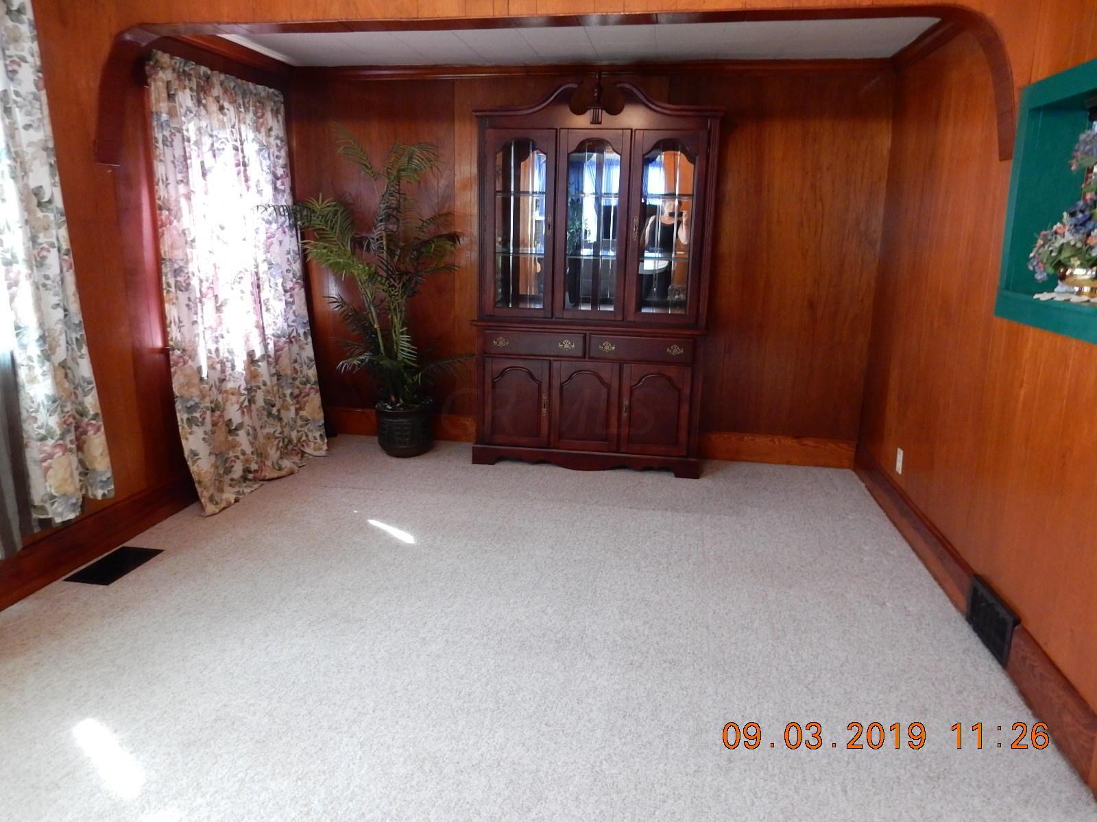 502 Ridgewood Avenue Mount Vernon, OH 43050 - Photo 5 of 28