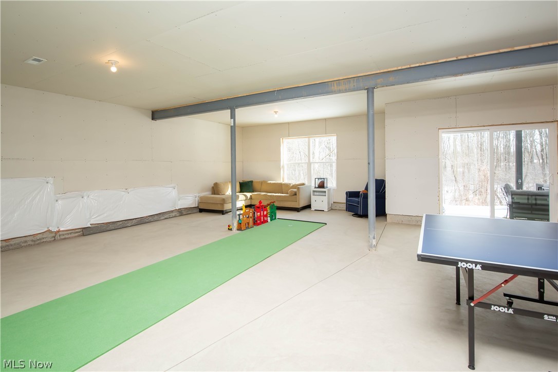 150 Seamore Road Aurora, OH 44202 - Photo 44 of 50 Recreation room with concrete floors
