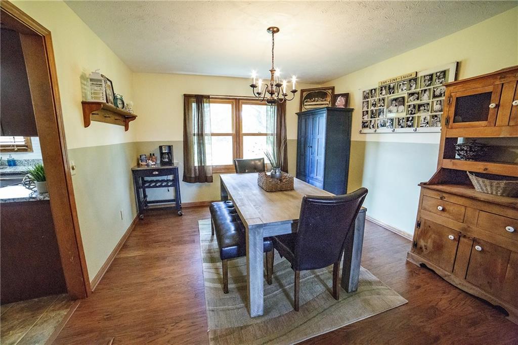 2453 Knobs End Court Springfield, OH 45502 - Photo 11 of 41