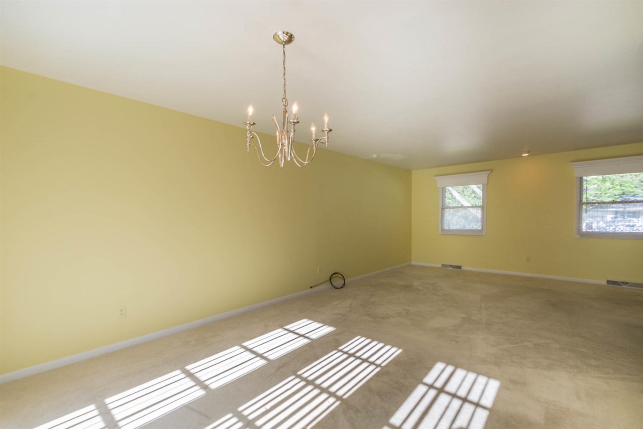 312 North Park Ridge Road Bloomington, IN 47408 - Photo 7 of 34 Gallery Image 7