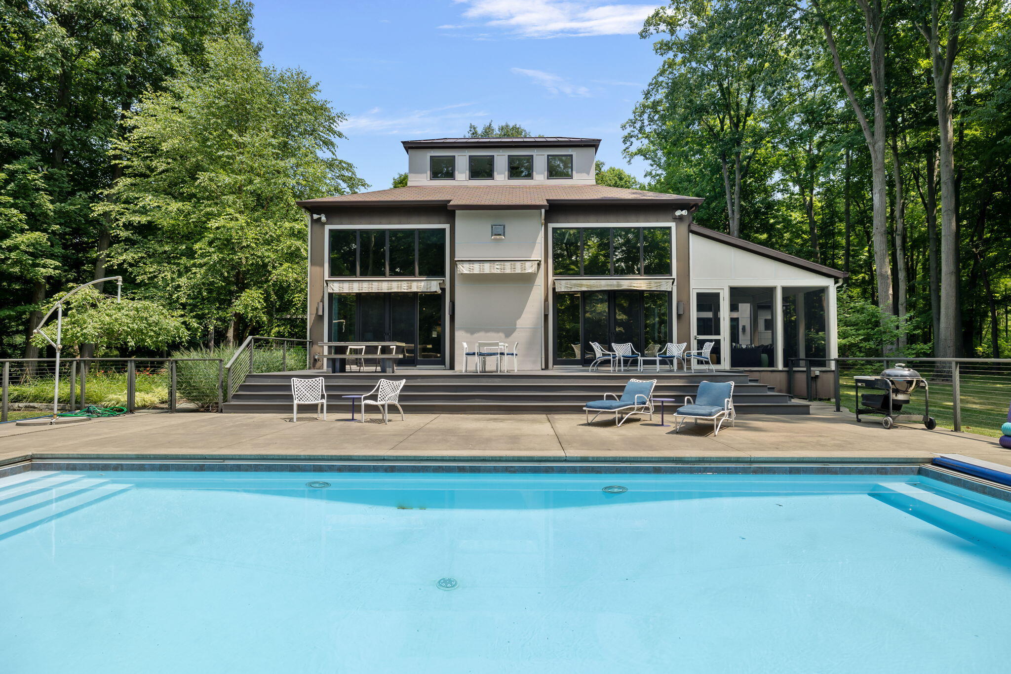 17138 River Bluff Drive, Unit 96 Union Pier, MI 49129 - Photo 2 of 89 2048x1365