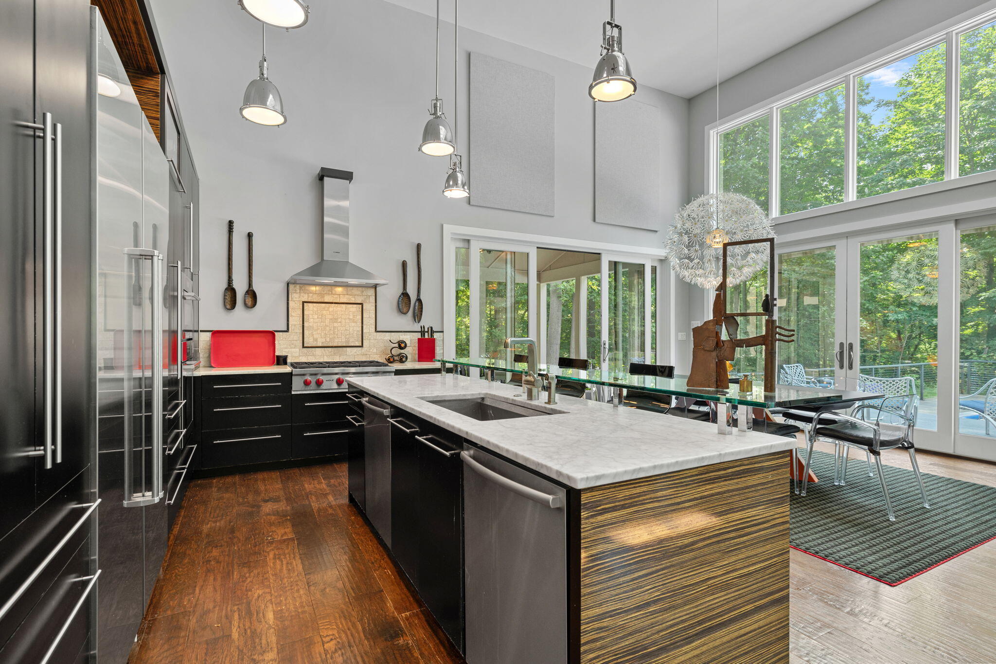 17138 River Bluff Drive, Unit 96 Union Pier, MI 49129 - Photo 22 of 89 a kitchen with a stove a sink and a refrigerator