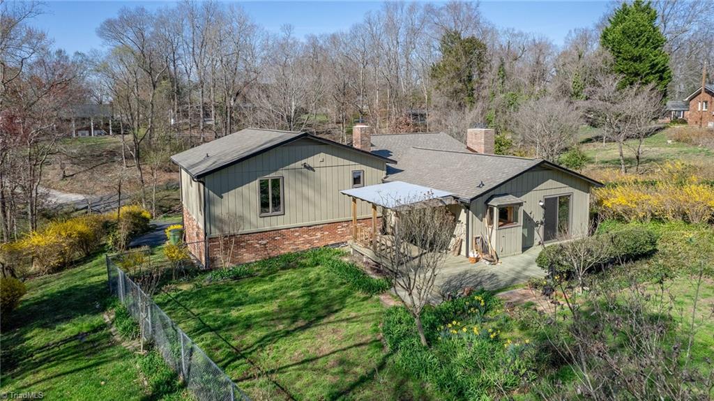 211 Canterbury Road High Point, NC 27262 - Photo 32 of 35 Gallery Image 32