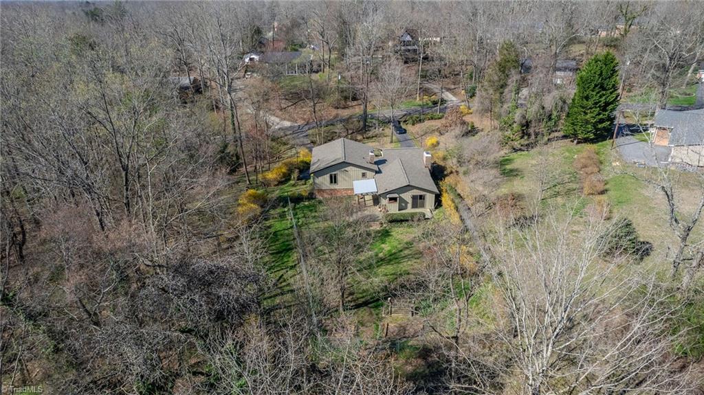 211 Canterbury Road High Point, NC 27262 - Photo 35 of 35 Gallery Image 35
