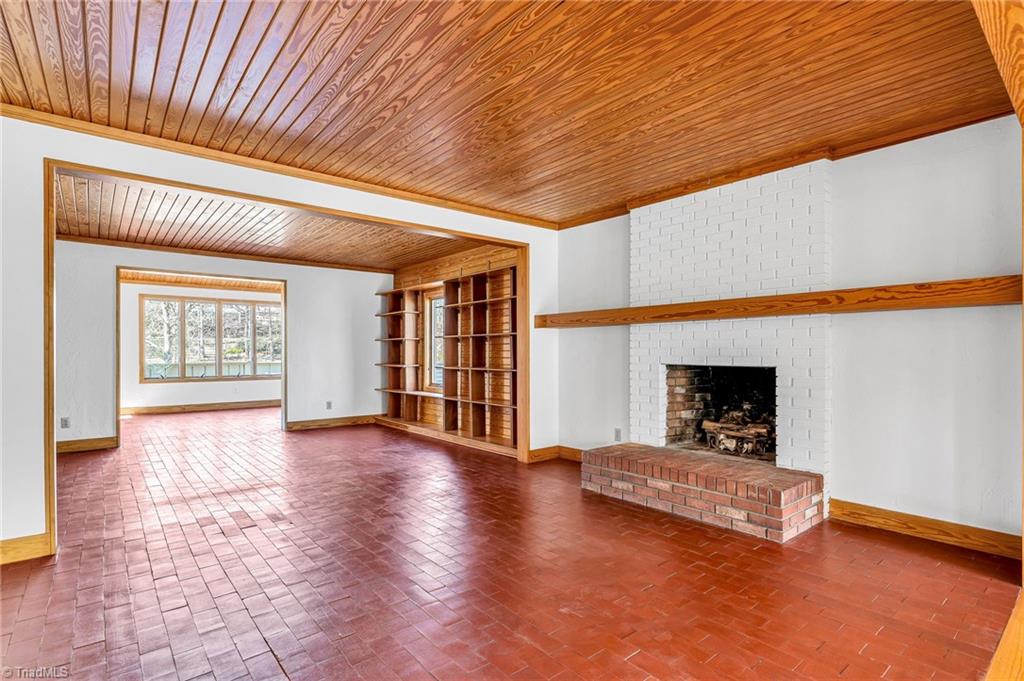 211 Canterbury Road High Point, NC 27262 - Photo 7 of 35 Gallery Image 7