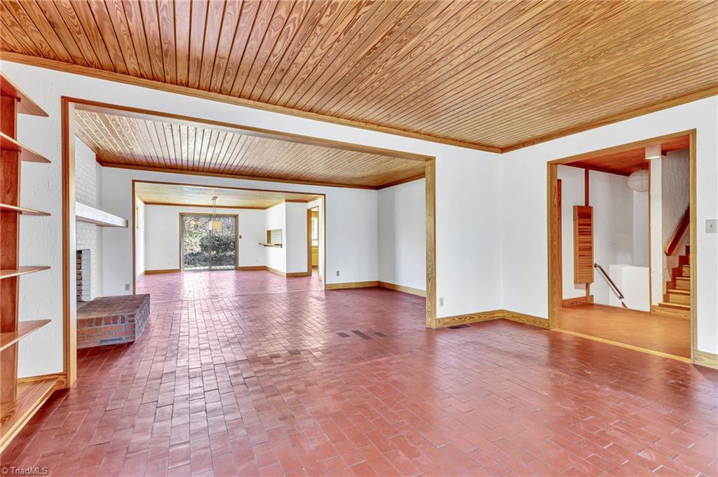211 Canterbury Road High Point, NC 27262 - Photo 10 of 35 Gallery Image 10