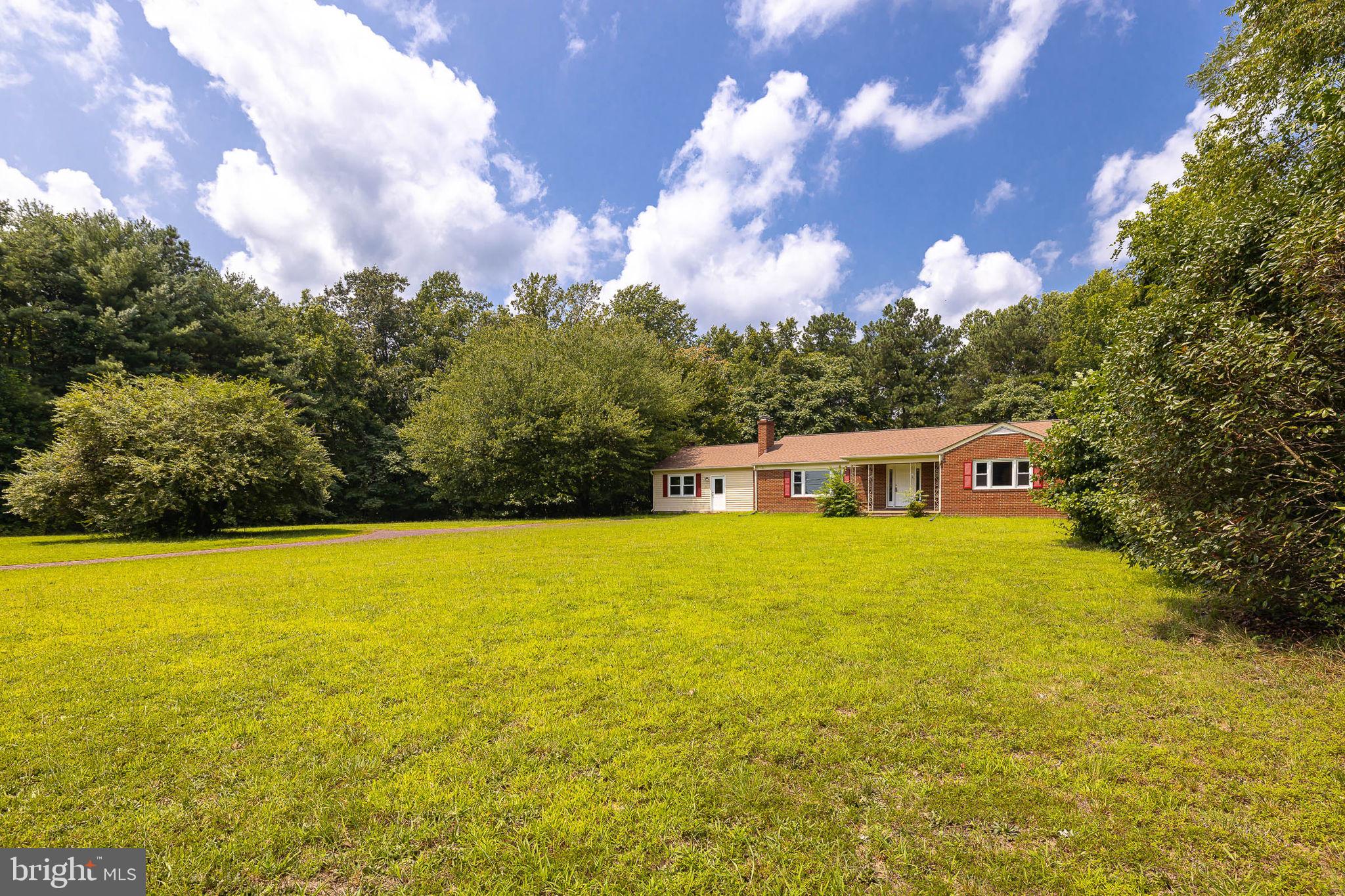 10103 Dahlgren Road King George, VA 22485 - Photo 2 of 29 Gallery Image 2