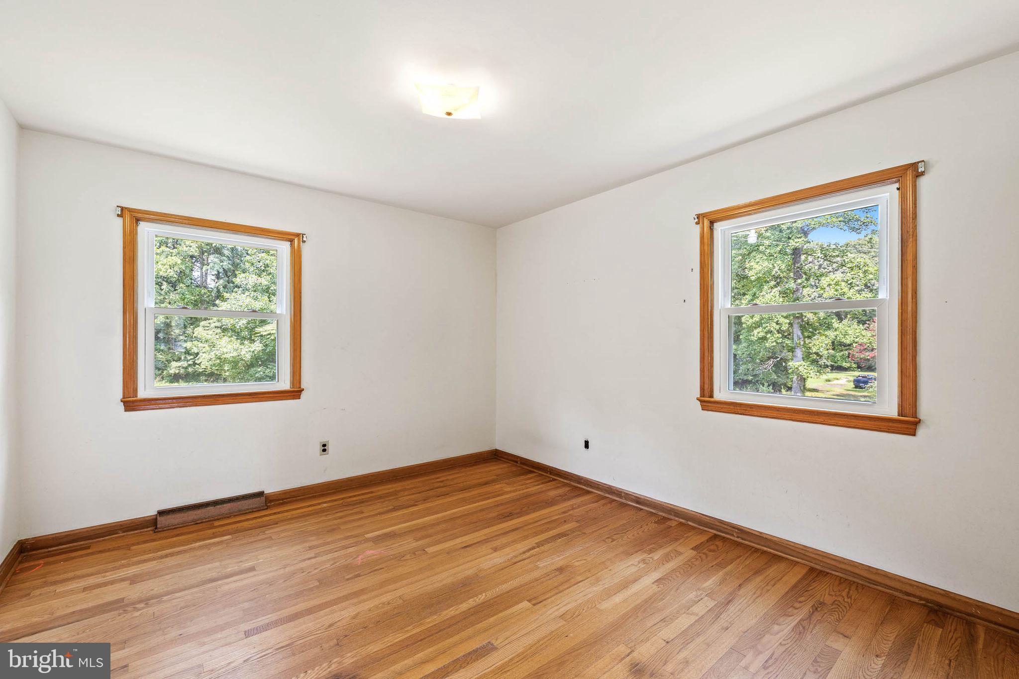 10103 Dahlgren Road King George, VA 22485 - Photo 18 of 29 Gallery Image 18