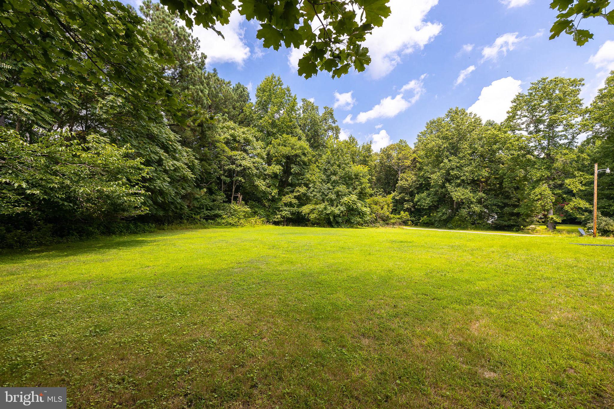 10103 Dahlgren Road King George, VA 22485 - Photo 10 of 29 Gallery Image 10