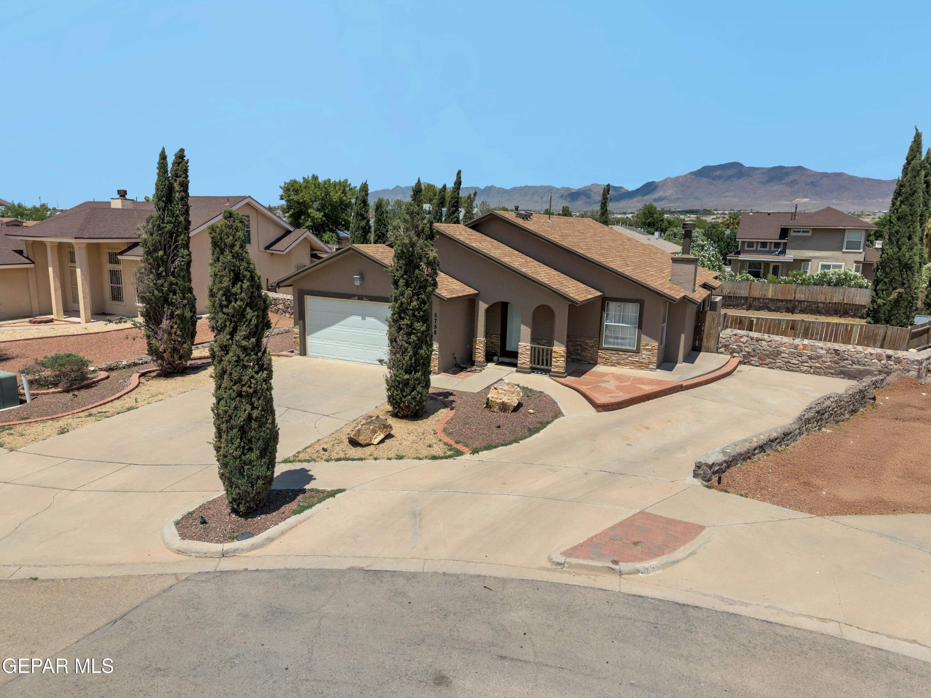 5758 Castle Way El Paso, TX 79932 - Photo 35 of 43 4 (3)