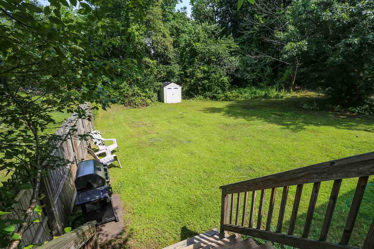 183 Robinson Road, Unit B Hudson, NH 03051 - Photo 26 of 32