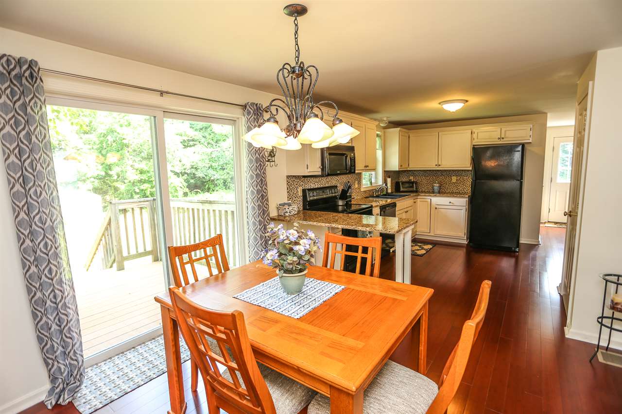 183 Robinson Road, Unit B Hudson, NH 03051 - Photo 9 of 32