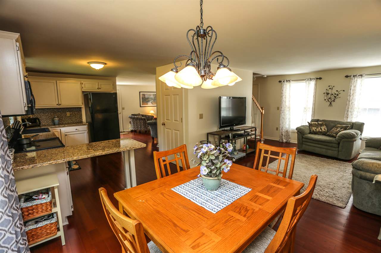 183 Robinson Road, Unit B Hudson, NH 03051 - Photo 10 of 32