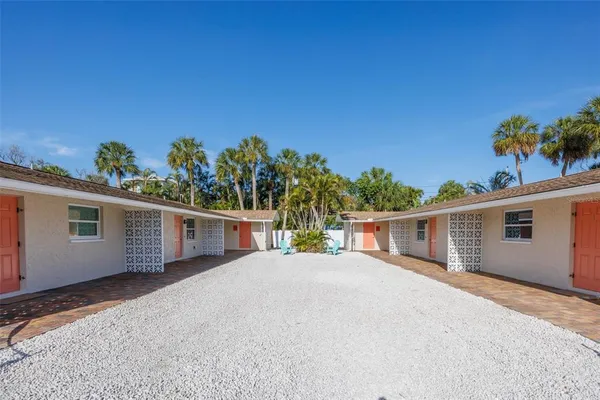 $2,195,000 | 722 1st Street, Indian Rocks Beach, FL 33785