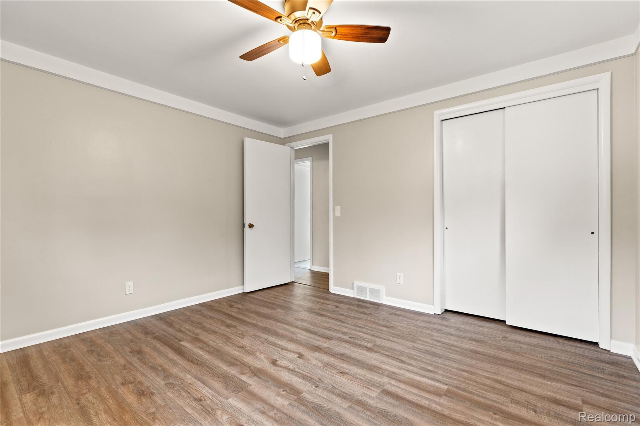126 South Helen Avenue Rochester, MI 48307 - Photo 14 of 28 126 South Helen Ave-14.jpg