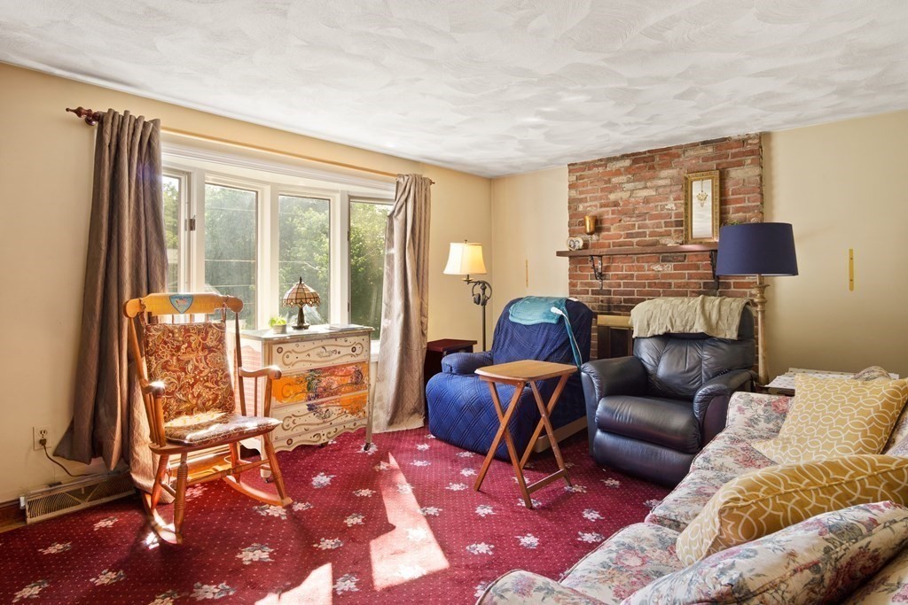 12 Westgate Road Billerica, MA 01862 - Photo 11 of 30 Gallery Image 11