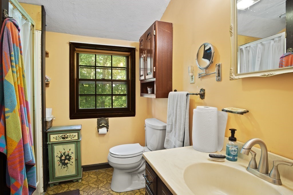 12 Westgate Road Billerica, MA 01862 - Photo 21 of 30 Gallery Image 21