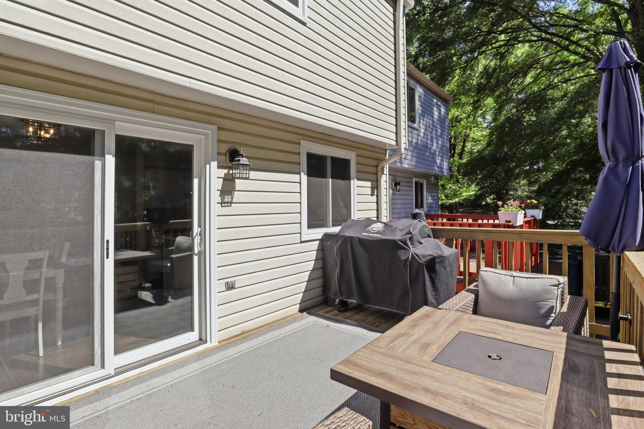 8033 Orange Plank Road Springfield, VA 22153 - Photo 16 of 26 Deck off dining area with tree views