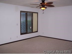 22 Brookside Place Springfield, IL 62704 - Photo 11 of 12 Gallery Image 11