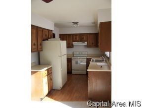 22 Brookside Place Springfield, IL 62704 - Photo 5 of 12 Gallery Image 5