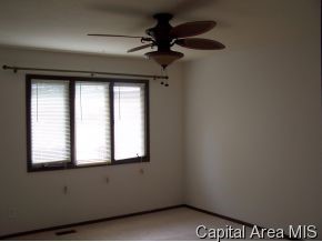 22 Brookside Place Springfield, IL 62704 - Photo 6 of 12 Gallery Image 6