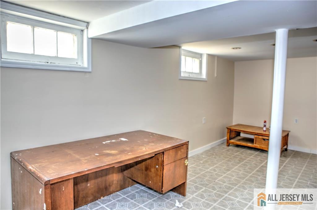 79 Winding Road Iselin, NJ 08830 - Photo 13 of 16 Gallery Image 13