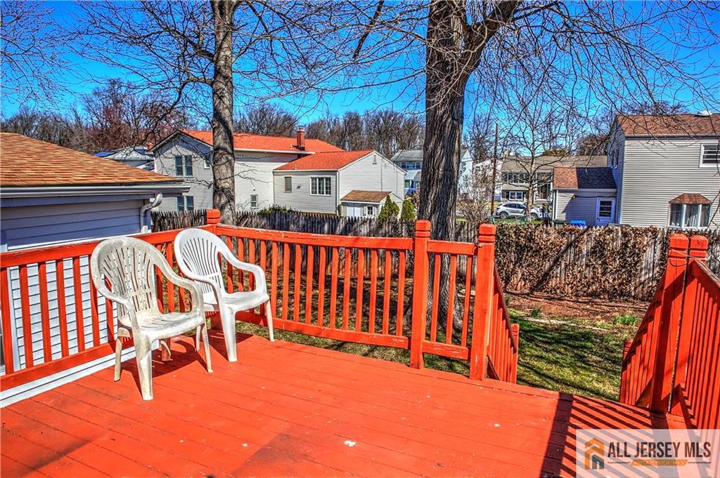 79 Winding Road Iselin, NJ 08830 - Photo 10 of 16 Gallery Image 10