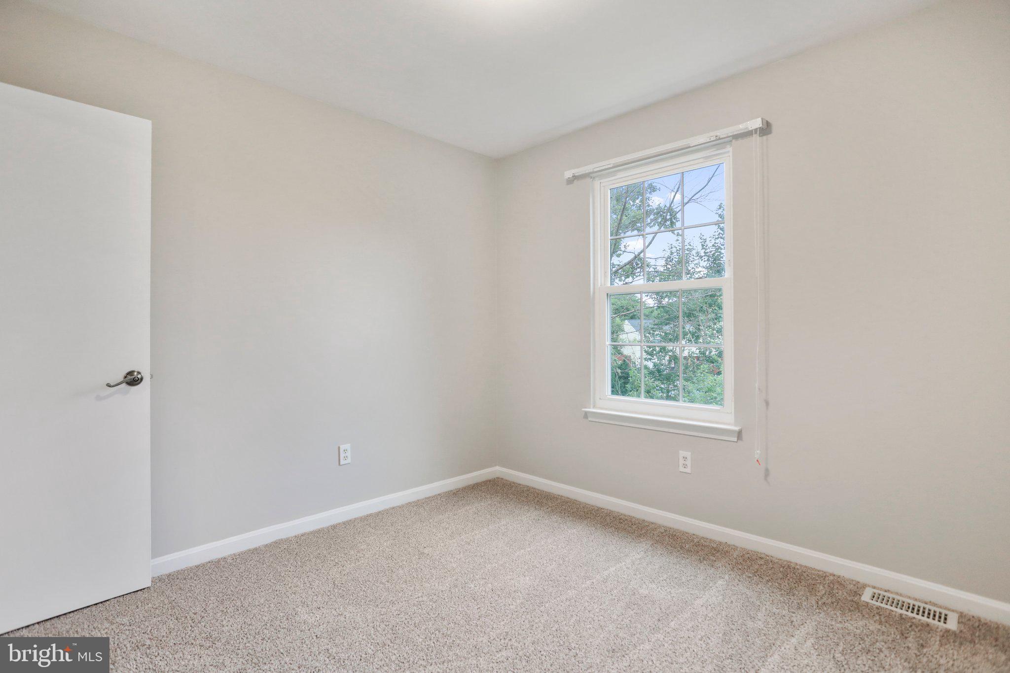 7807 Notley Road Pasadena, MD 21122 - Photo 35 of 44 Gallery Image 35