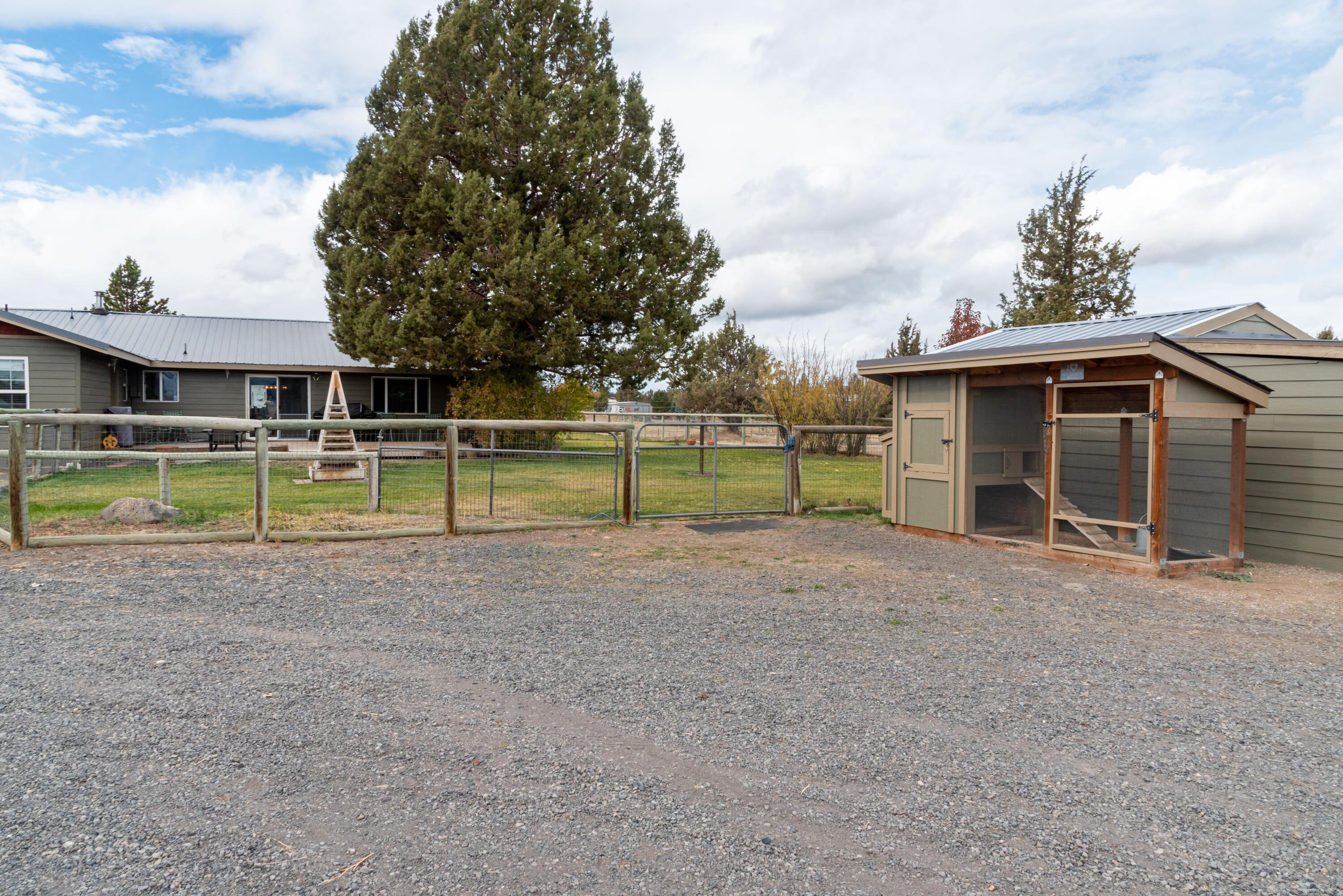 61136 Ropp Lane Bend, OR 97702 - Photo 47 of 75 DSC_5830